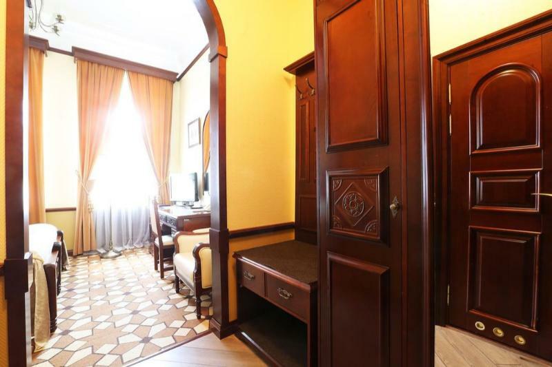 Garni Hotel Minsk Eksteriør billede