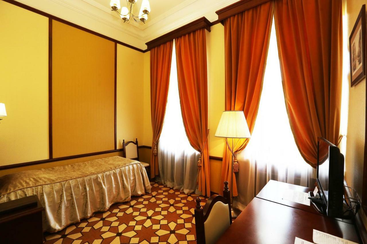 Garni Hotel Minsk Eksteriør billede